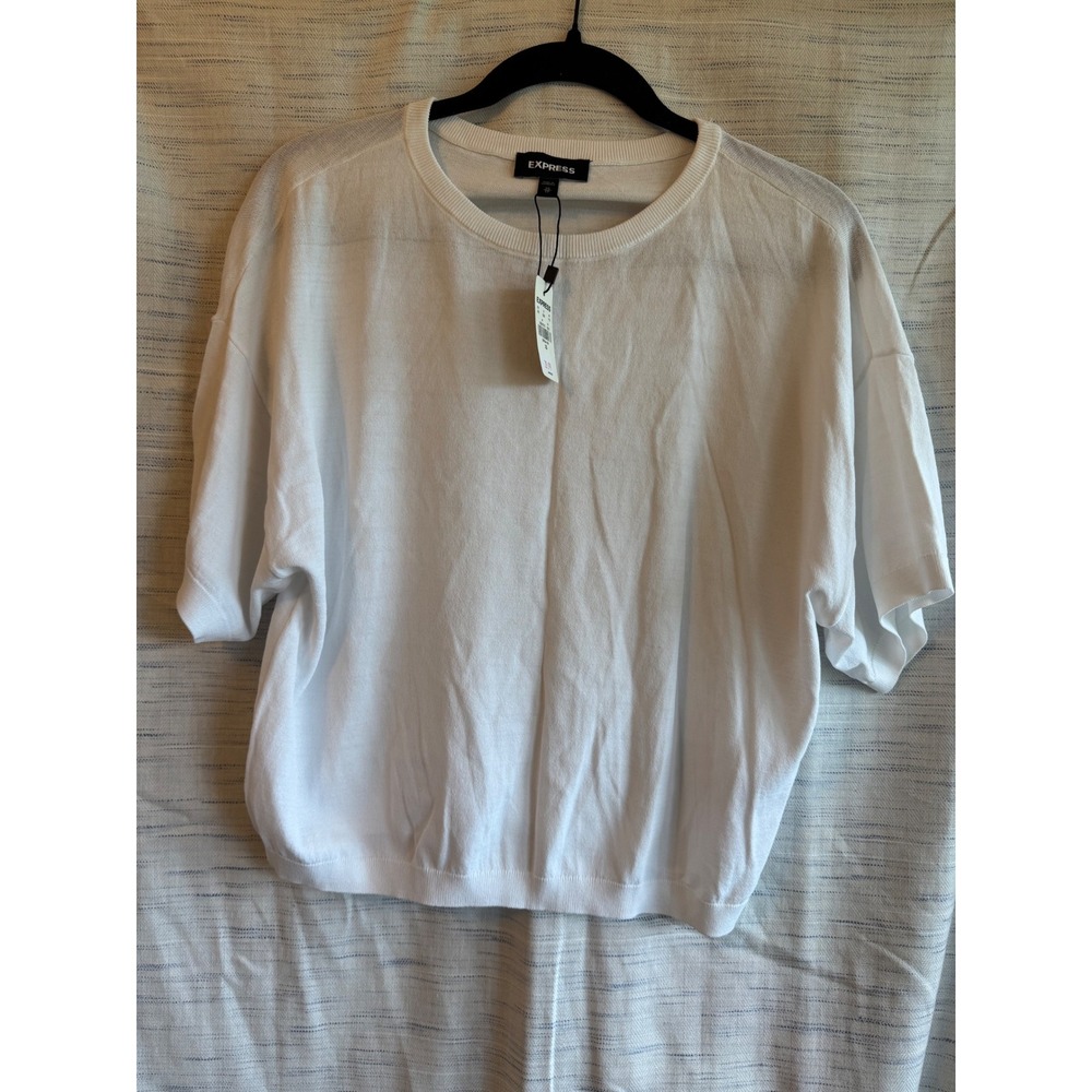 Express Womens Short Sleeve Crew Neck Sweater Top White XS NWT 08261515